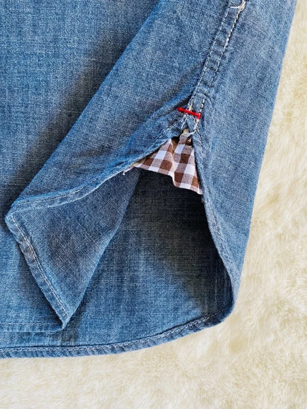GAP kids boy's chambray button down California surf shirt size 6-7 small